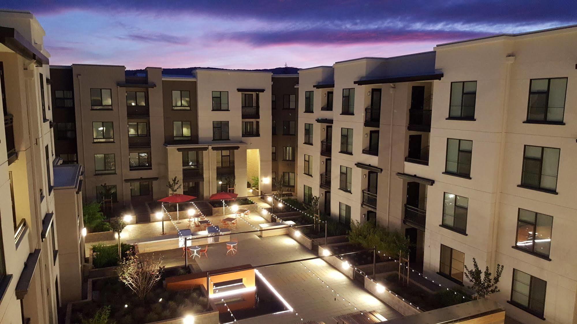 Oakwood Mountain View Apartman Kültér fotó
