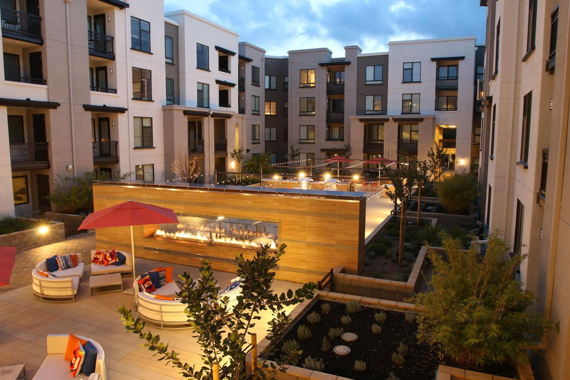 Oakwood Mountain View Apartman Kültér fotó